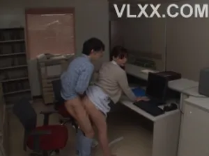 Mây mưa cả đêm cùng chị đồng nghiệp