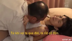 Anh bác sĩ bất ngờ phang em nhân viên bênh viện trẻ dễ thương